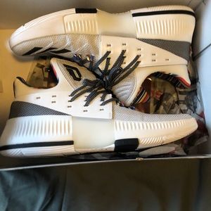 Adidas dame 3 black history month